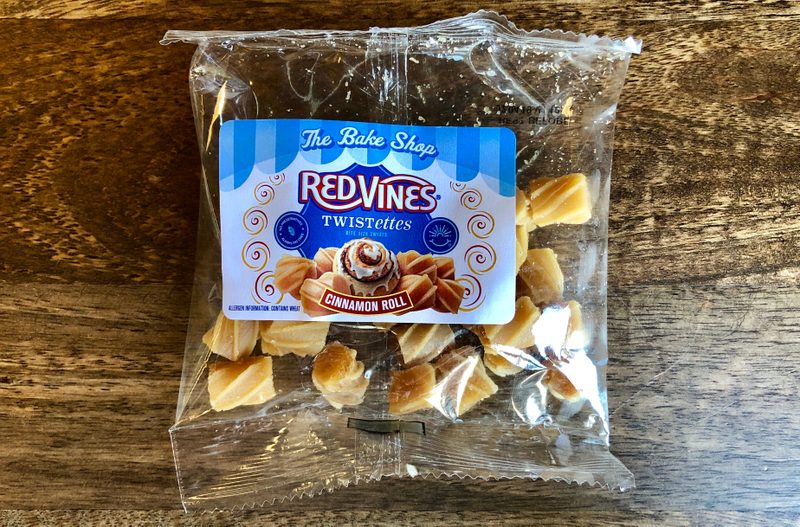 Illustration for article titled Cauliflower pretzels, blueberry meat sticks, and other finds from the 2018 Sweets & Snacks show